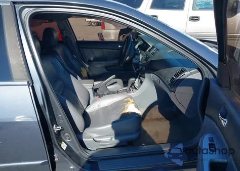 2006 Honda Accord 2.4 Ex z USA, uszkodzony, nr VIN 1HGCM56806A182749